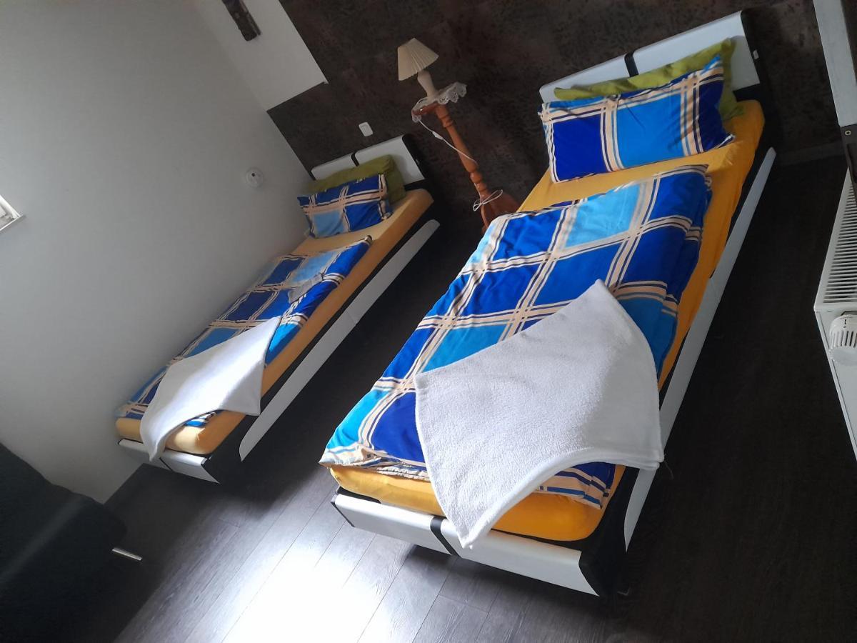 Zimmervermietung Bully Apartman Meyenburg  Kültér fotó